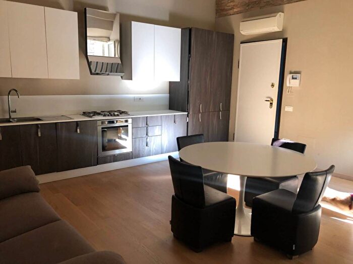 Appartamento bilocale in affitto in Centro Storico, Forlì