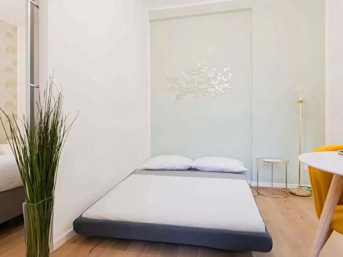 Appartamento monolocale in affitto in Viale col di Lana a, Milano