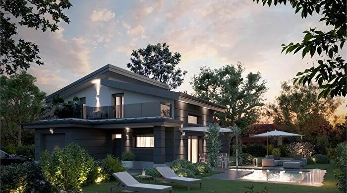 Casa con 9 locali in vendita in Cavezzo