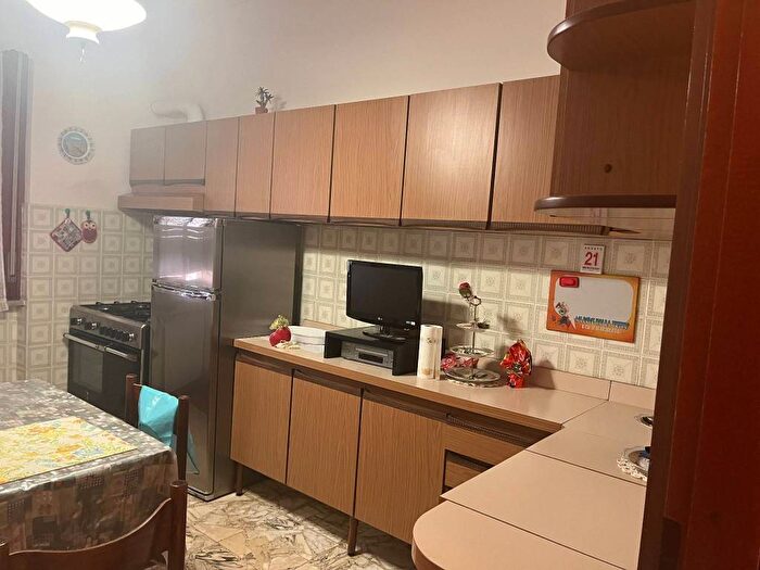 Appartamento trilocale in affitto in Via Campofreddo, Campo Ligure