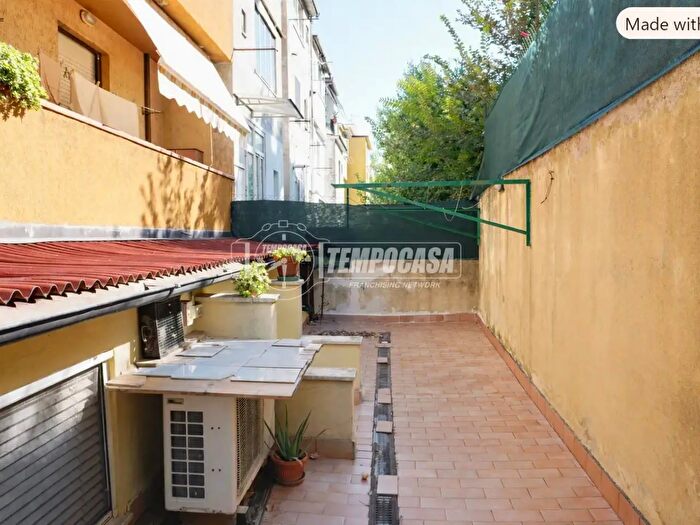 Appartamento quadrilocale in vendita in Via a Maggini, Ancona