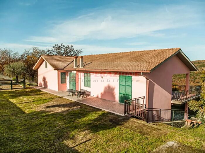 Casa con 7 locali in vendita in Via di Capodimonte, Fiano Romano