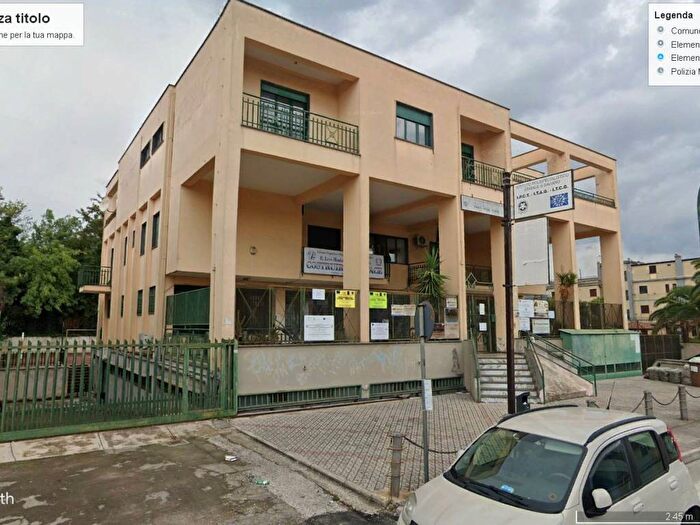 Casa con 6 locali in affitto in Corso Italia, Saviano