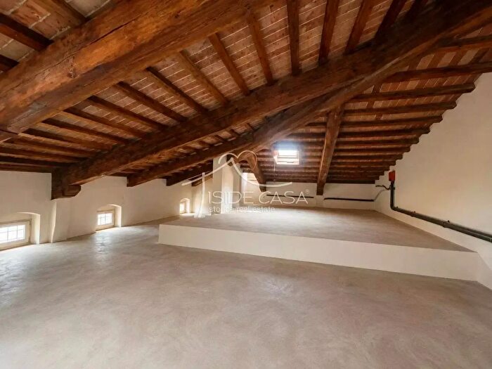 Appartamento bilocale in vendita in Via Porto, Mantova