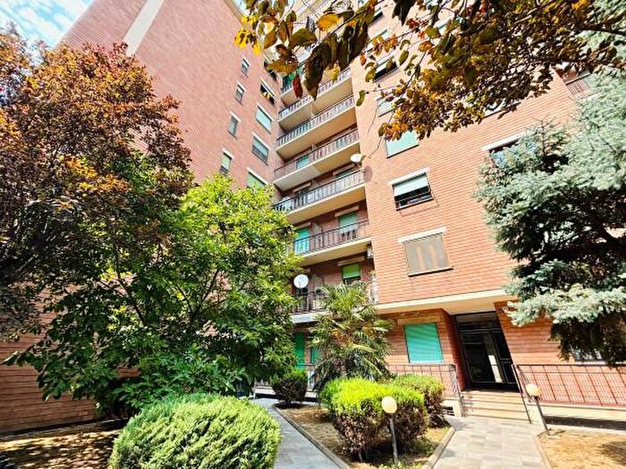 Appartamento bilocale in vendita in Via Tortona, Alessandria