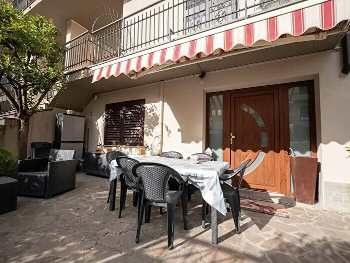 Appartamento bilocale in vendita in Via Amilcare Ponchielli, Campi Bisenzio