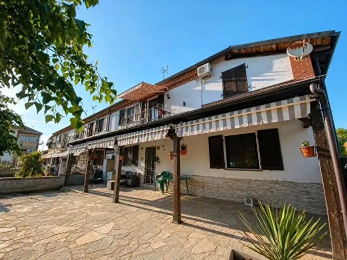 Casa quadrilocale in vendita in Via Guido Maggiora, Asti