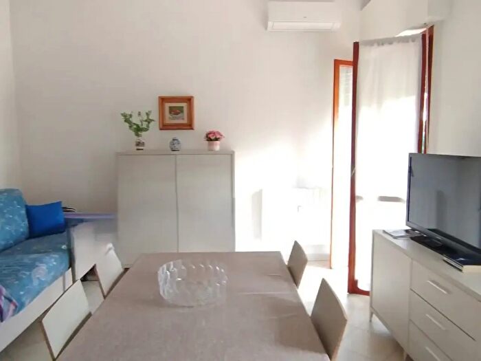 Appartamento trilocale in vendita in Viareggio