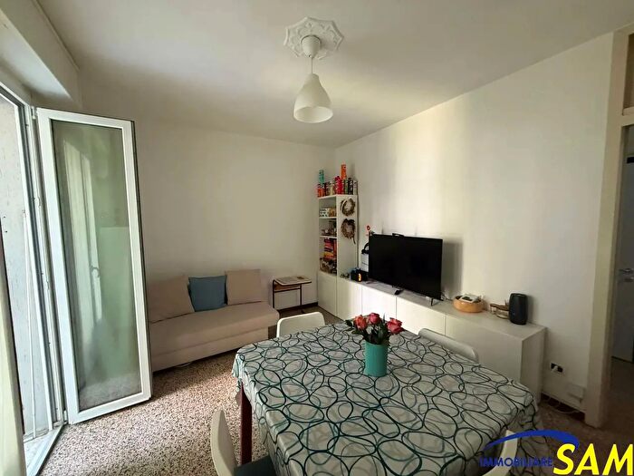 Appartamento bilocale in affitto in Via Monte Ortigara, Milano