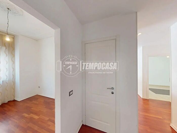 Appartamento quadrilocale in vendita in Via Vespucci, Fermo