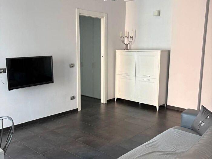Appartamento trilocale in affitto in Via Pietro Mascagni, San Lazzaro, Parma