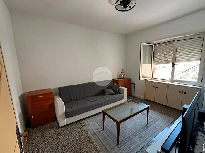 Appartamento trilocale in vendita in Via Seruci, Cagliari