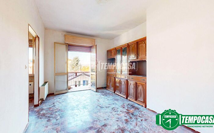 Appartamento bilocale in vendita in Via Acqui, Visone