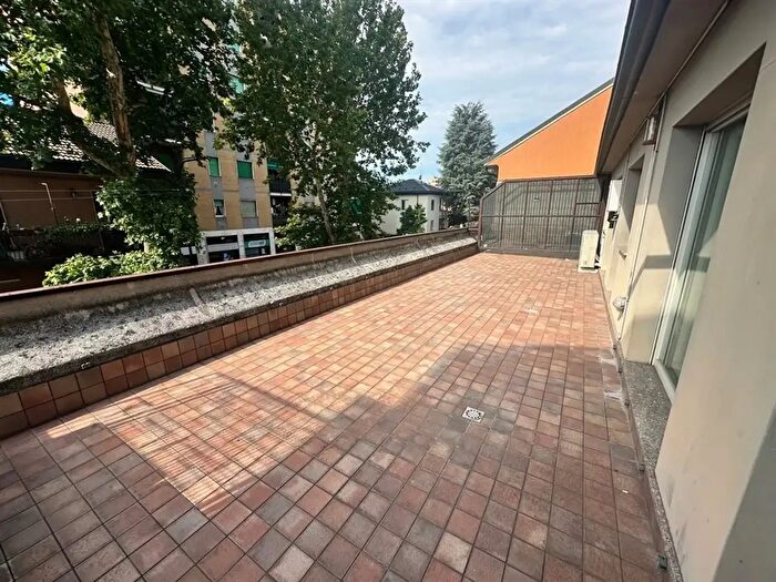 Appartamento trilocale in vendita in Via XXV Aprile, Cinisello Balsamo