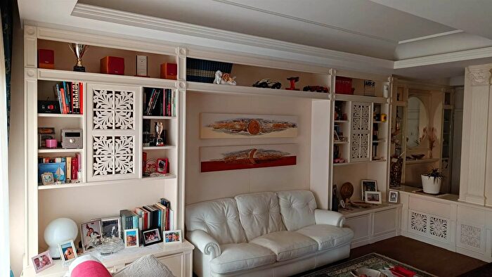 Appartamento con 6 locali in vendita in Civitanova Marche, Civitanova Marche