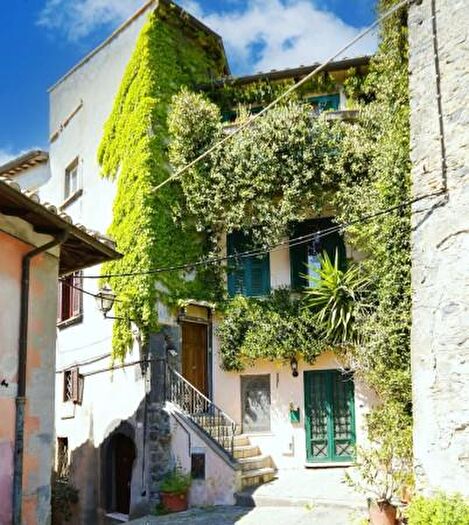 Casa trilocale in vendita in Vicolo del Moretto, Bracciano