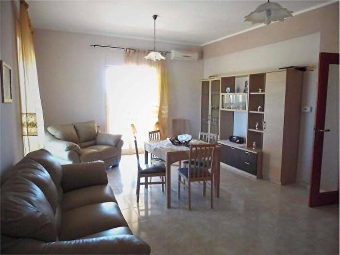 Casa con 6 locali in vendita in Via, Porto Empedocle