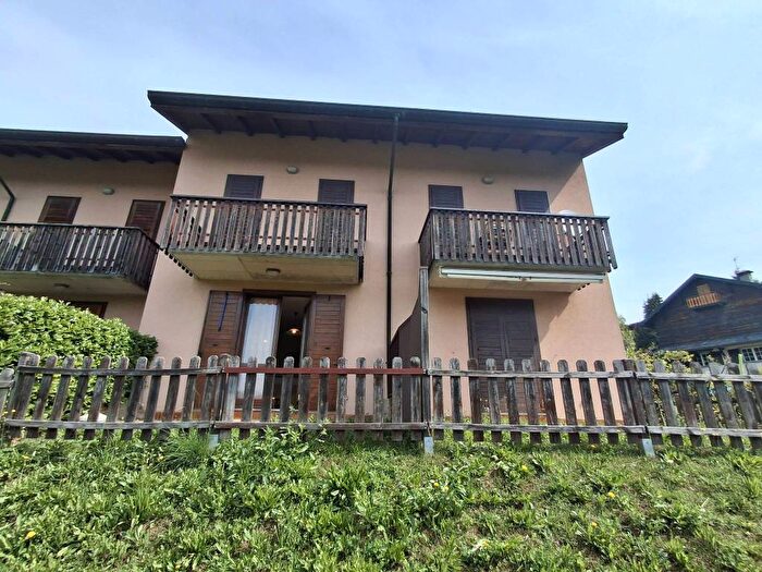 Casa quadrilocale in affitto in Via della Pineta, Brugai, Onore