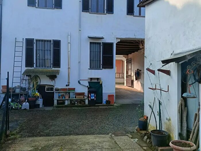 Casa con 5 locali in vendita in Via Roma, Ozzano Monferrato