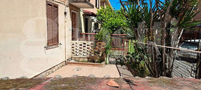 Appartamento trilocale in vendita in Via Marconi Sn, Quartu SantElena