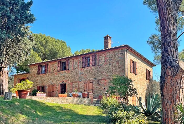 Casa in vendita in Sarteano