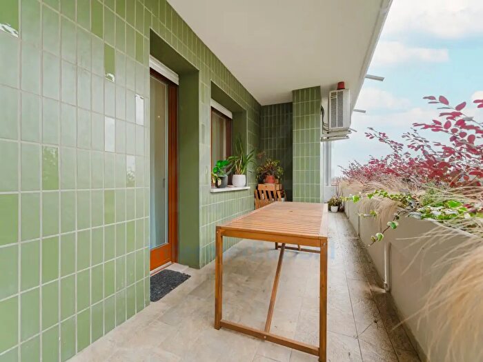 Appartamento quadrilocale in vendita in Via Pellizzo, Padova