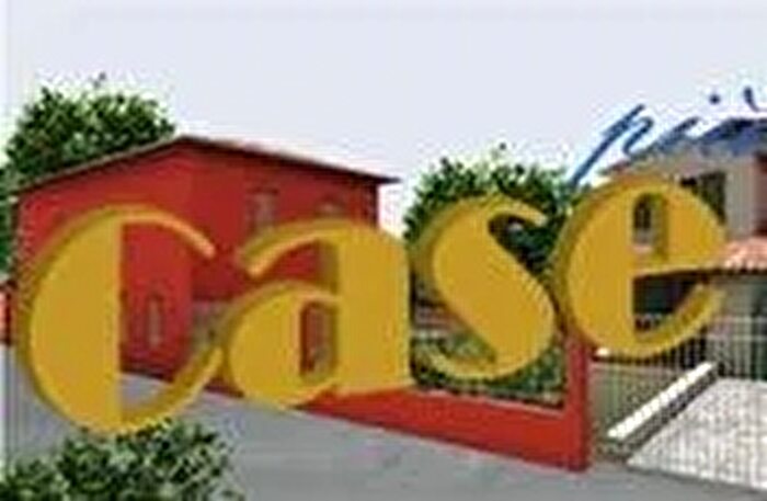 Casa con 6 locali in vendita in Camaiore