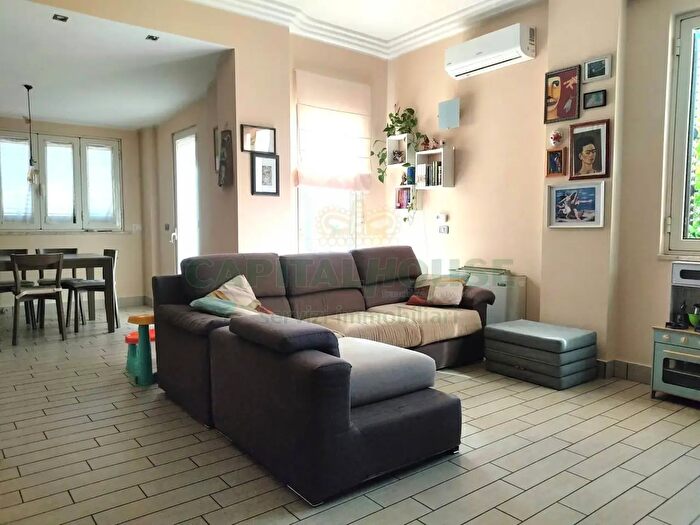 Appartamento trilocale in vendita in Sirignano