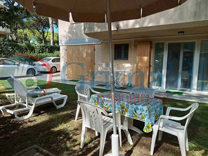 Appartamento trilocale in affitto in Viale Romagna, Milano Marittima, Cervia