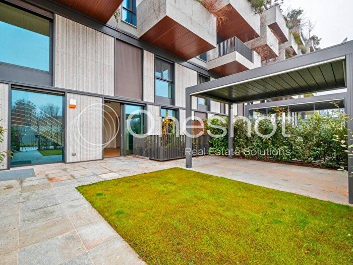 Appartamento trilocale in affitto in Via San Cristoforo, Piazza Napoli, Milano