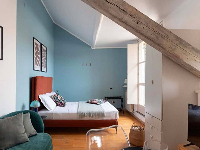 Appartamento monolocale in affitto in Via Verona, Porta Romana Medaglie dOro, Milano