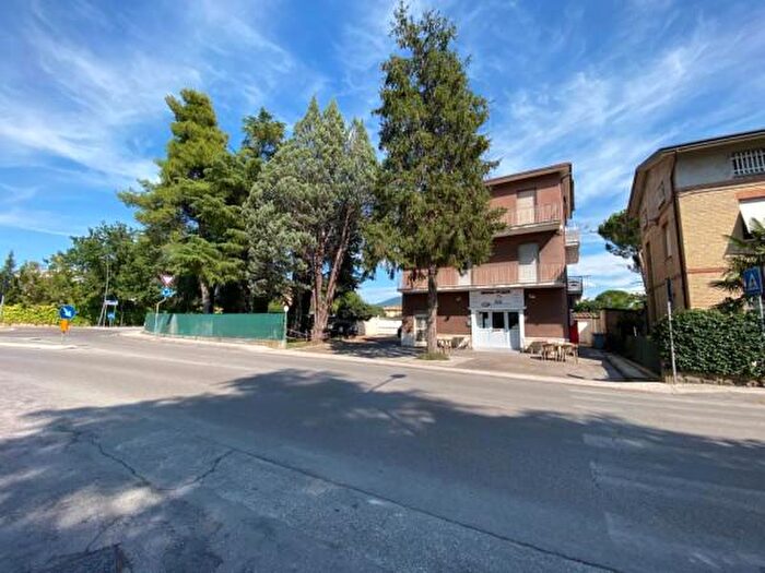 Appartamento con 5 locali in vendita in Via San Bartolo, Bastia Umbra