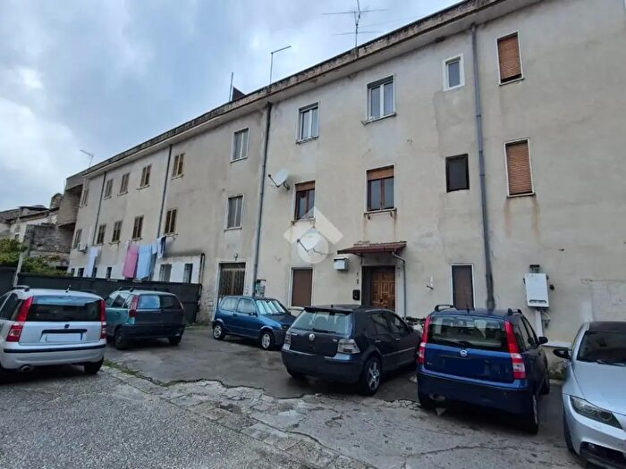 Appartamento trilocale in vendita in Via Fiume, Casapulla
