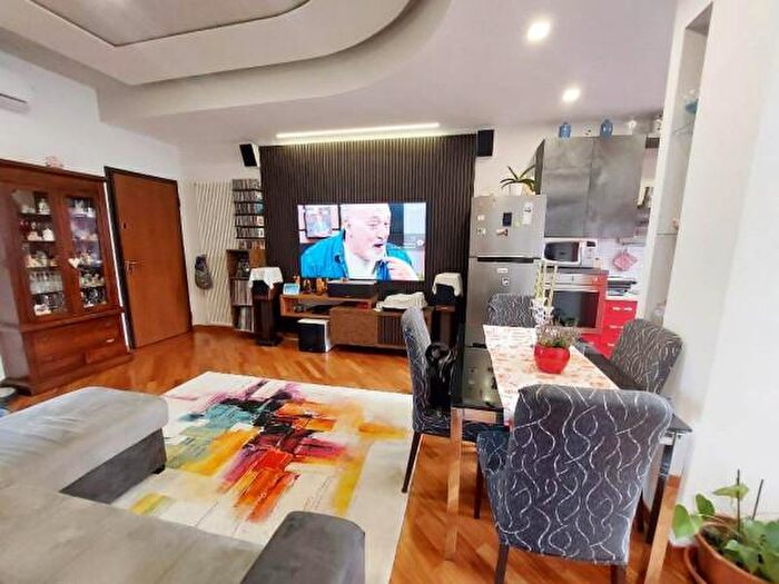 Appartamento quadrilocale in vendita in Via Vicinale Arrossia, Albenga