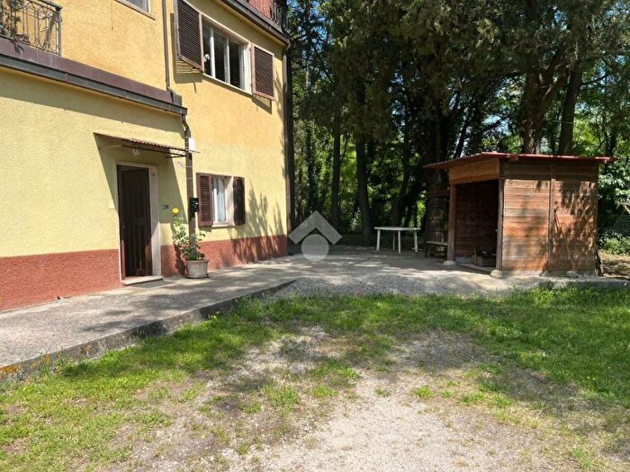 Appartamento trilocale in affitto in Via Nocicchia, Centro, Amelia