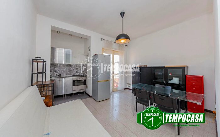 Appartamento bilocale in vendita in Via Edmondo De Amicis, Cesano Boscone