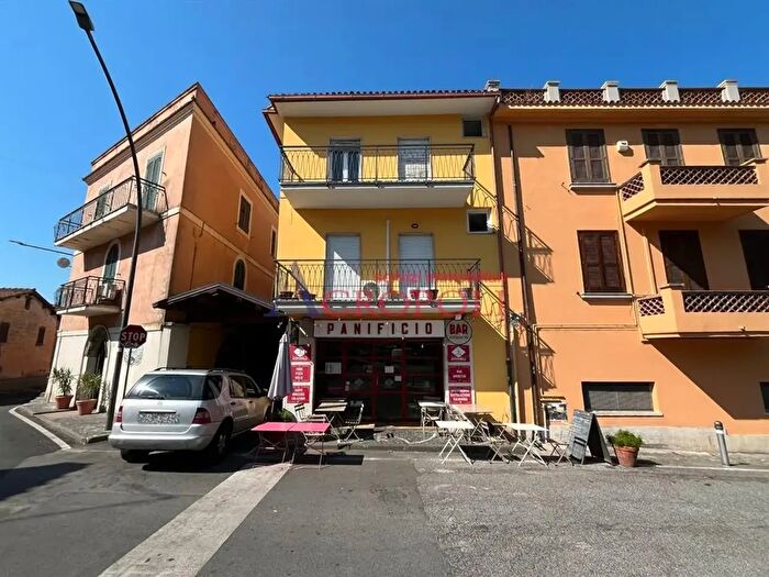 Casa in affitto in Piazza Vittorio Emanuele Terzo, Trevignano Romano