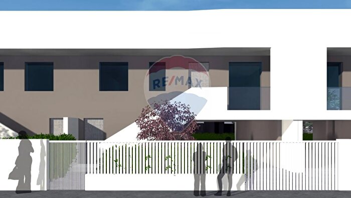 Casa con 5 locali in vendita in Via Aldo Moro NC, Capurso