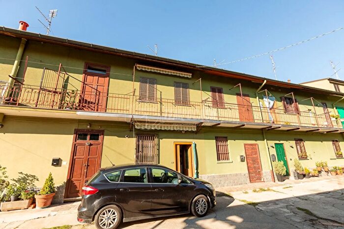 Casa bilocale in vendita in Via Moia, Brugherio
