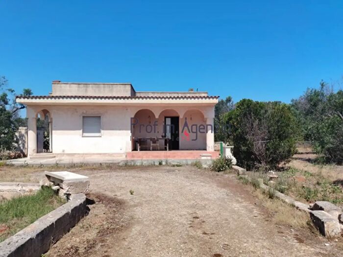 Casa trilocale in vendita in Carovigno