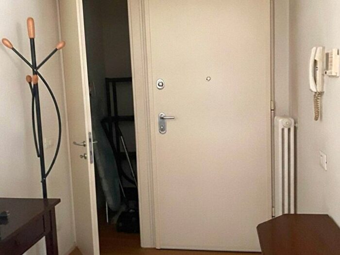 Appartamento trilocale in affitto in Via Caporello, Chiesanuova, Padova