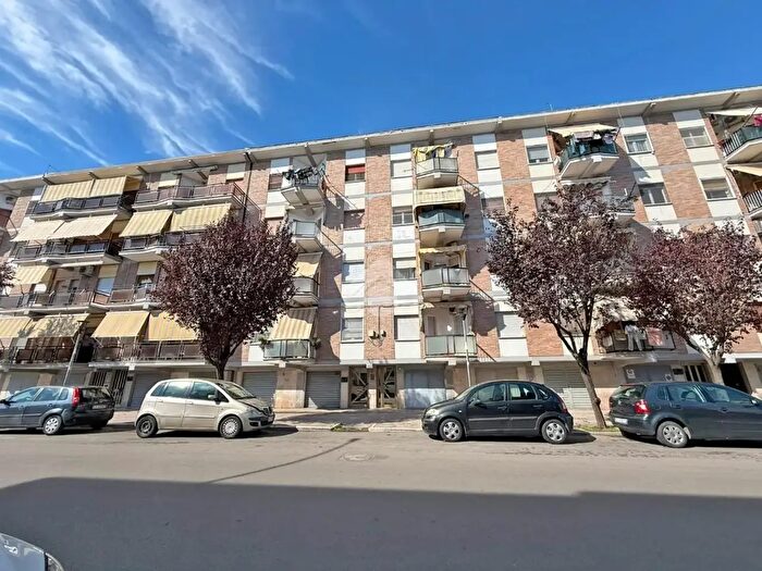 Appartamento trilocale in vendita in Via Vittorio Bachelet, Foggia