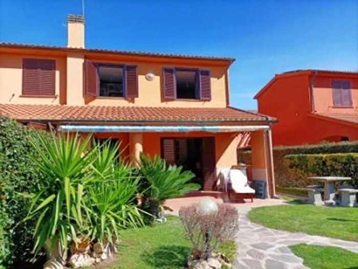 Casa quadrilocale in affitto in Località Torre di Maremma, Località Torre Di Maremma, Montalto di Castro