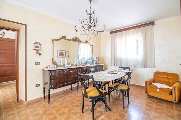 Appartamento quadrilocale in vendita in Via della Chiesa, Rieti