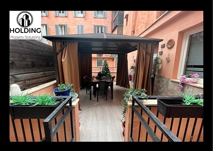 Appartamento bilocale in vendita in Via del Corso, Roma