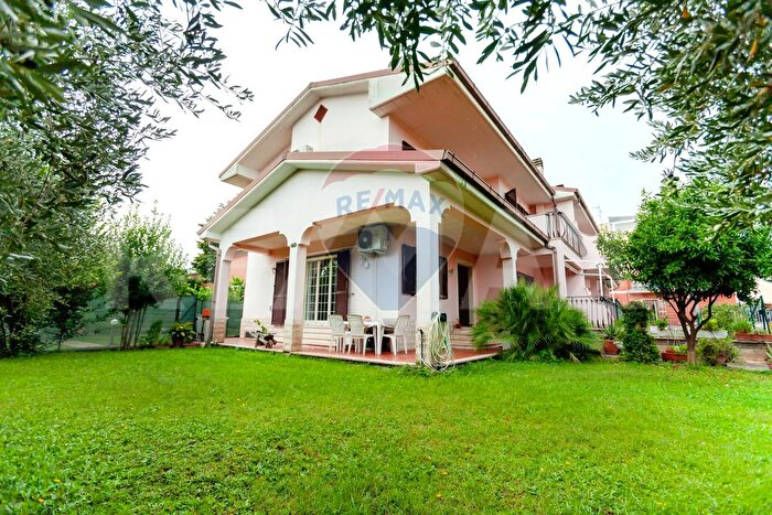 Casa con 5 locali in vendita in Via Giuseppe Bentivoglio, Ciampino