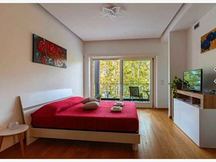 Appartamento monolocale in affitto in Viale Beethoven, Eur, Roma