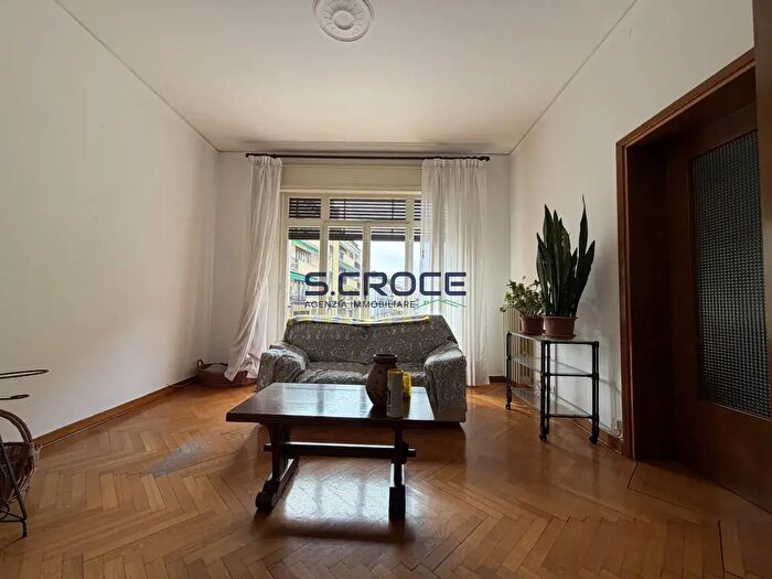 Appartamento con 6 locali in vendita in Via Acquette, Padova