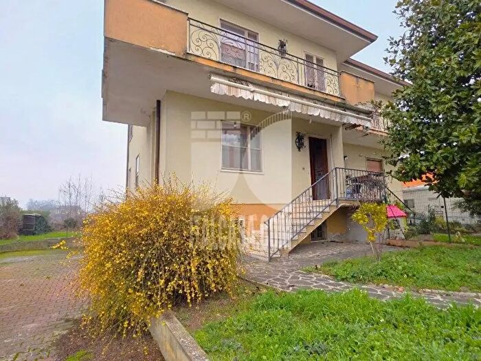 Casa con 5 locali in vendita in Via Val dOssola, Borgo Virgilio