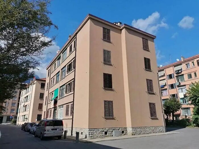 Appartamento bilocale in vendita in Via Gradisca, Lecco